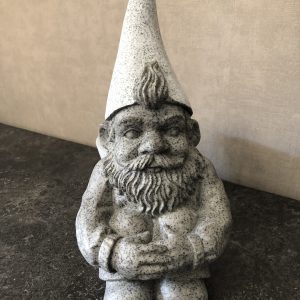 Kabouter Zittend Met Bloempot